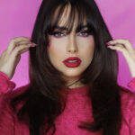 Jéssica Cardoso começou sua carreira na web em 2017, trazendo vídeos com truques de maquiagem e vlogs. (Foto: Instagram)