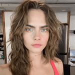 Cara Delevingne disse que pensou em s u i c i d a r por conta de sua s e x u a l i d a d e. (Foto: Instagram)