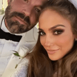 Jennifer Lopez e Ben Affleck eram um dos casais mais badalados dos anos 2000. No entanto, acabaram colocando um ponto final na relação. (Foto: Instagram)