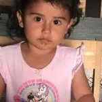 Menina de 3 anos acorda durante seu próprio velório. (Foto: Facebook)