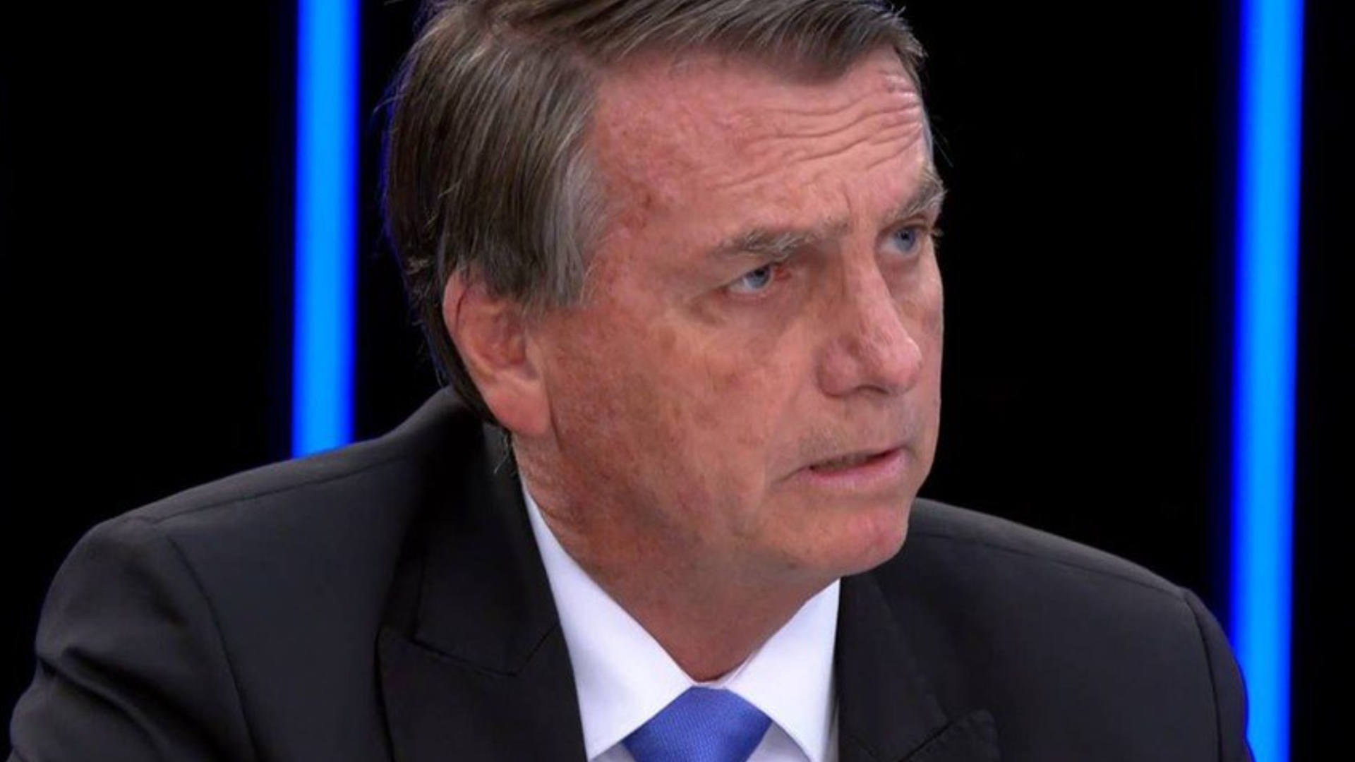 Bolsonaro Escorrega E Comete 'gafe' Na Primeira Pergunta Para Lula- Jetss