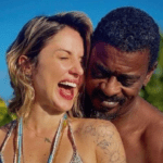 “Agora nosso amor tem mais um alicerce”, celebrou a namorada do cantor Seu Jorge. (Foto: Instagram)