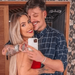 Em junho de 2018, Gabi e Saulo surpreenderam os fãs ao revelar que estavam namorando. (Foto: Instagram)