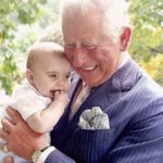 Surpreendendo ainda mais, o Rei Charles III sequer toca na pasta de dente. (Foto: Instagram)