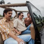 Narcos: A história acompanha os esforços dos Estados Unidos e Colômbia para combater o temido traficante Pablo Escobar e o cartel de Medellín, uma das organizações criminosas mais ricas e impiedosas da história. (Foto: Divulgação)