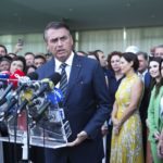 O candidato à Presidência pelo PL, Jair Bolsonaro, recebeu hoje (6) no Palácio da Alvorada um grupo de deputados federais e governadores reeleitos, que manifestou seu apoio à reeleição do mandatário. (Foto: Agência Brasil)