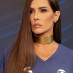 A atriz optou por um visual mais sensual.  (Foto: Instagram)