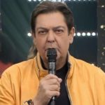 Faustão se exaltou durante a apresentação de seu programa e declarou que o Brasil é um país hipócrita (Foto: Band)