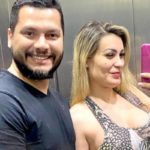 “Decidi pela minha vida, decidi viajar agora e queria levar meu filho comigo, e ele falou que não, que eu não poderia fazer isso, que ele não deixaria... Está sendo uma fase bastante delicada para mim, porque recentemente ele acabou me ofendendo com comentários na rede social dele e eu já pedi para ele parar de fazer isso para o bem do Leon”, falou. (Foto: Instagram)