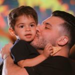 Na última quinta-feira (3), Murilo Huff encantou os seguidores ao publicar um clique do filho, Léo, nos stories (Foto: Instagram)