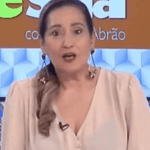 Sônia Abrão disparou críticas para Farofa da Gkay (Foto: Rede TV)