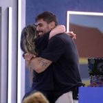 Após mais um episódio de ansiedade, Amanda ficou ao lado de Antônio. (Foto: Reprodução Globoplay)