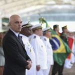 "Não achem esses terroristas que até domingo faziam badernas e crimes, e que agora reclamam que estão presos, querendo que a prisão seja uma colônia de férias". (Foto: Agência Brasil)