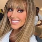 Anahí surpreendeu os fãs com a franja de Mia Colucci. (Foto: Instagram)