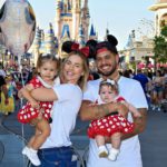 Viajando pela Disney com a família, Virginia Fonseca se declarou em uma publicação ao marido, Zé Felipe (Foto: Instagram)