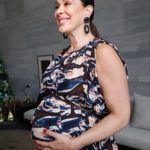 Nesta terça-feira (11), dois meses após o parto de seu filho Luca, Claudia Raia deu detalhes sobre como foi dar à luz aos 56 anos. (Foto: Instagram)