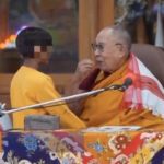 Dalai Lama foi criticado na internet por pedido para criança chup4r sua língua (Foto: Divulgação)