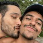 Inclusive, Bruno se declarou LGBT e está em um namoro com o também ator Igor Fernandez. (Foto: Instagram)