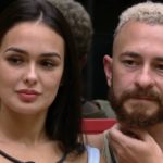 "Mesmo tendo contato com o mundo aqui fora, vendo tudo o que a internet é capaz de falar sobre quem tá lá dentro, você se jogou novamente, cheia de coragem e conquistou o Top4 do Big Brother!!" (Foto: Globoplay)