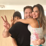 Maíra Cardi publicou um clique ao lado de seu novo namorado, Thiago Nigro, e sua filha, Sophia, fruto do casamento com Arthur Aguiar. (Foto: Instagram)