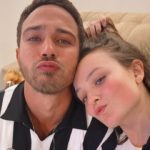 Em meio às polêmicas envolvendo a família de Larissa Manoela, André Luiz Frambach usou o Instagram para fazer uma declaração de amor à atriz (Foto: Instagram)