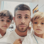 Gerard Piqué pediu para diminuir dias com os filhos, aponta jornal (Foto: Instagram)