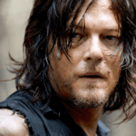 Norman Reedus, ator de 'The Walking Dead' recebeu um implante mamário de uma fã. (Foto: Divulgação)