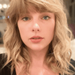 A cantora Taylor Swift já recebeu uma carapaça de tartaruga de um fã. (Foto: Instagram)