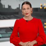 Carolina Ferraz é outro nome influente da televisão e que trabalhou por décadas na TV Globo fazendo novelas. Após anos na emissora a artista foi demitida e decidiu que não iria mais fazer novela. Atualmente ela é apresentadora na Record (Foto: Record)