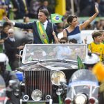 "Estou às suas ordens, meu capitão", finalizou Michelle, publicando uma sequência de fotos de Bolsonaro durante sua gestão. (Foto: Agência Brasil)