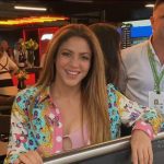 Shakira acompanhou a corrida, Lewis Hamilton terminou em segundo lugar. (Foto: Reprodução F1 TV)