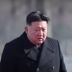 O ditador Kim Jong-un é um dos líderes que mais perseguem pessoas religiosas no mundo (Foto: Record News)