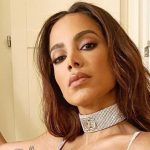 Após mencionar que lava o rosto com qualquer sabonete anti-acne e anti-oleosidade, Anitta relatou que adquiriu o produto nos Estados Unidos. (Foto: Divulgação)