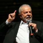 Conforme relatado, Lula teria reconhecido durante uma reunião com o presidente da Câmara, Arthur Lira (PP-AL), nesta semana, a possibilidade de realizar alterações na liderança de alguns ministérios visando a governabilidade. (Foto: Agência Brasil)