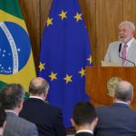 Lula é carismático com o público (Foto: Agência Brasil)