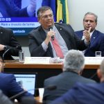 Flávio Dino disse que o governo federal fará um programa de recompra de armas, mas as normas desse projeto ainda serão definidas. (Foto: Agência Brasil)