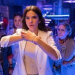 Bruna Marquezine afirmou ter vivido grandes desafios nas gravações de 'Besouro Azul'. (Foto: Divulgação DC)