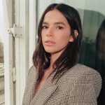 "Todos nós do elenco, equipe, direção, gostaríamos de estar divulgando este filme como ele merece", desabafou Bruna Marquezine na entrevista. (Foto: Divulgação)