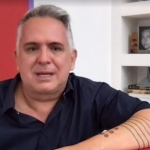 "Na minha família todo mundo sempre teve liberdade de fazer tudo, sem julgamentos. Meus filhos são livres, loucos e responsáveis.", garantiu ele logo a princípio. (Foto: Reprodução/Globo)