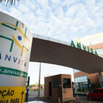 Antes da sanção, a Agência Nacional de Vigilância Sanitária (Anvisa) só permitia a ozonioterapia para tratamentos odontológicos e para fins estéticos, como em limpezas de pele. (Foto: Agência Brasil)