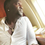 Akon escapou com vida, mas o seu agente morreu no incidente. (Foto: Instagram)