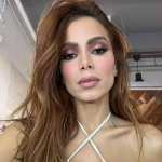 "Tá só o osso", diz fã de Anitta sobre pesa repentina de peso da cantora. (Foto: Instagram)