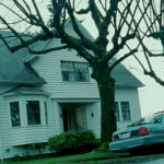 Mesmo o filme tendo 15 anos de lançamento, a decoração da casa se mantém parecida com a que aparece nele! (Foto: Divulgação)