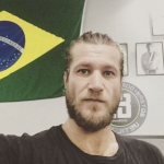 Ex-BBB Diego Alemão perdeu a paciência com jornalistas ao sair da prisão (Foto: Instagram)