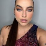 Os internautas já criticam há um certo tempo a postura de Bruna Unzueta no podcast, e a influenciadora deixou claro que está incomodada com esse tipo de atitude nas redes sociais (Foto: Instagram)