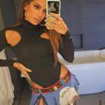 Anitta é uma personalidade influente no meio artístico (Foto: Instagram)