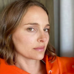 Natalie Portman desistiu de beber ainda quando estava na faculdade. (Foto: Instagram)