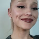 Portal de notícias apontou que Ariana Grande estaria trabalhando em novo álbum musical (Foto: Instagram)