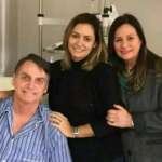 Em seguida, ao se se sentir pressionado, ele admitiu que ainda sonhava em ver Bolsonaro reatar com sua mãe, Ana Cristina Siqueira Valle. (Foto: Instagram)