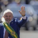 O presidente Luiz Inácio Lula da Silva (PT) deu início às sessões de fisioterapia nesta última segunda-feira (2), no Palácio da Alvorada, como parte de seu processo de recuperação após a cirurgia de restauração realizada no quadril direito na última semana, no dia 29, em Brasília (DF). (Foto: Agência Brasil)